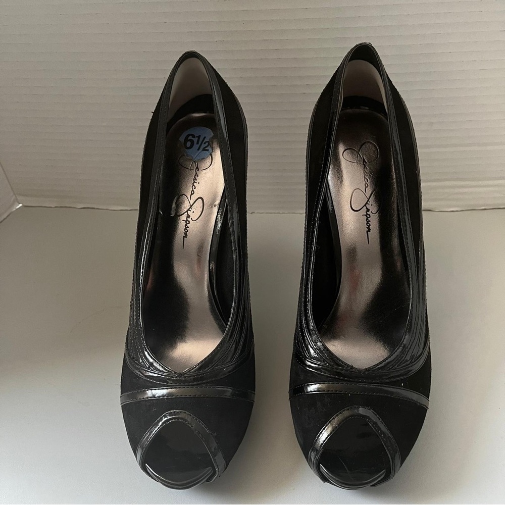 Jessica Simpson Platform heels - Picture 2 of 16